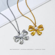 Ribbon Pendant Necklace Necklace