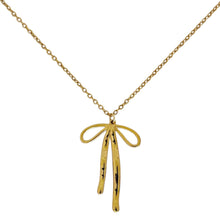 Ribbon Pendant Necklace Necklace