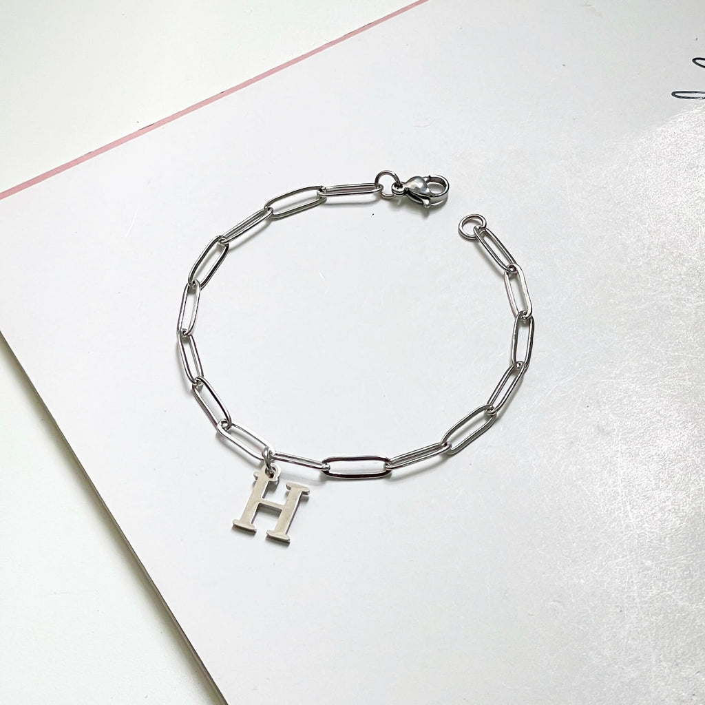 Alphabet Paperclip Bracelet Silver (N-Z)– Aisha Wong Accessories