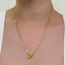 Flower Toggle Paperclip Necklace Gold