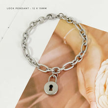Lock Oval Cable Bracelet Bracelets