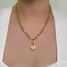 Love Oval Link Necklace Gold