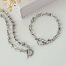 U Chain Toggle Hardware Necklace - Silver Necklaces