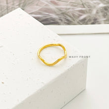 Wavy Ring Rings