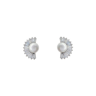 Zirconia Pearl Fan Earring
